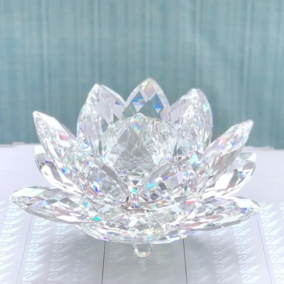Swarovski Crystal Large Waterlily Candleholder - Picture 6 of 11